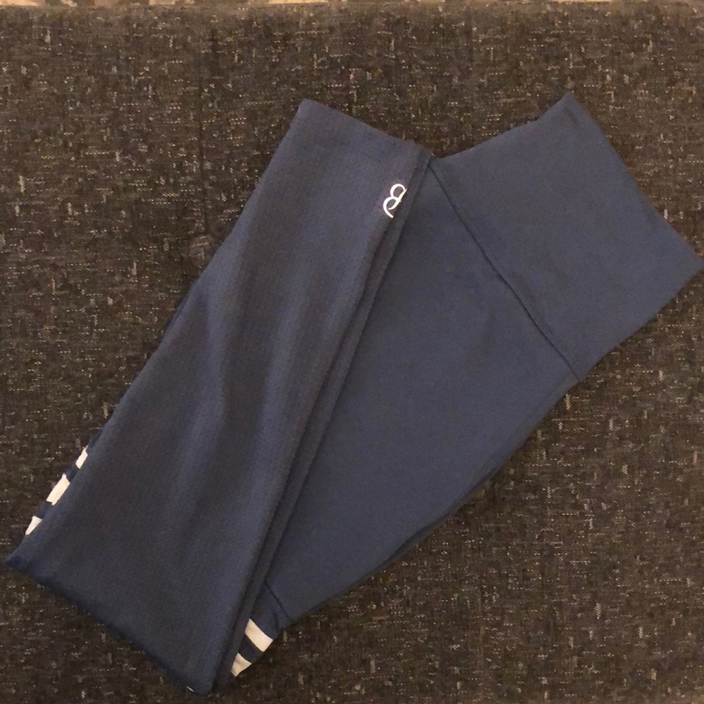 Bombshell sportswear leggings